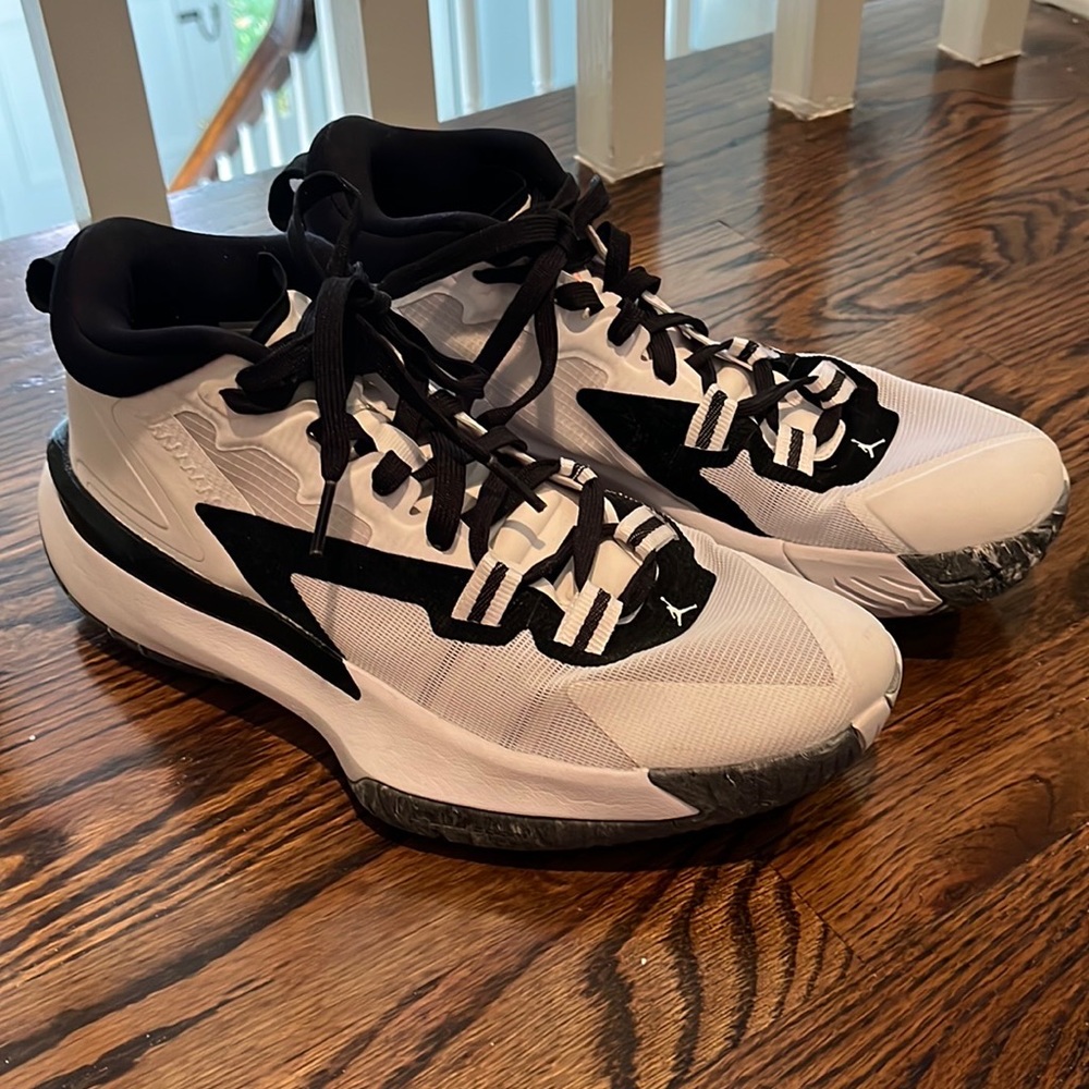 Jordans, size 7.5, excellent condition